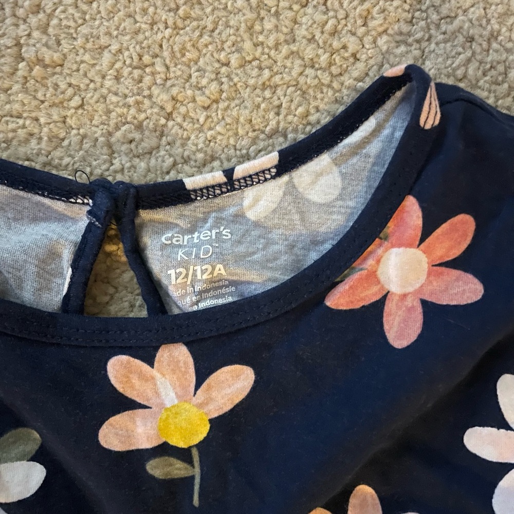 Flower Pattern Romper - Picture 2 of 2